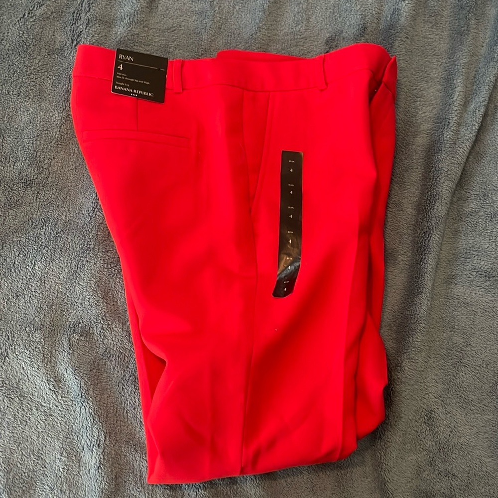 Red banana republic Ryan size 4, slim fit pants